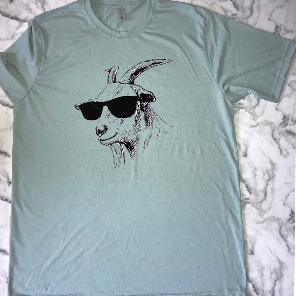 Goat sunglasses shirt new